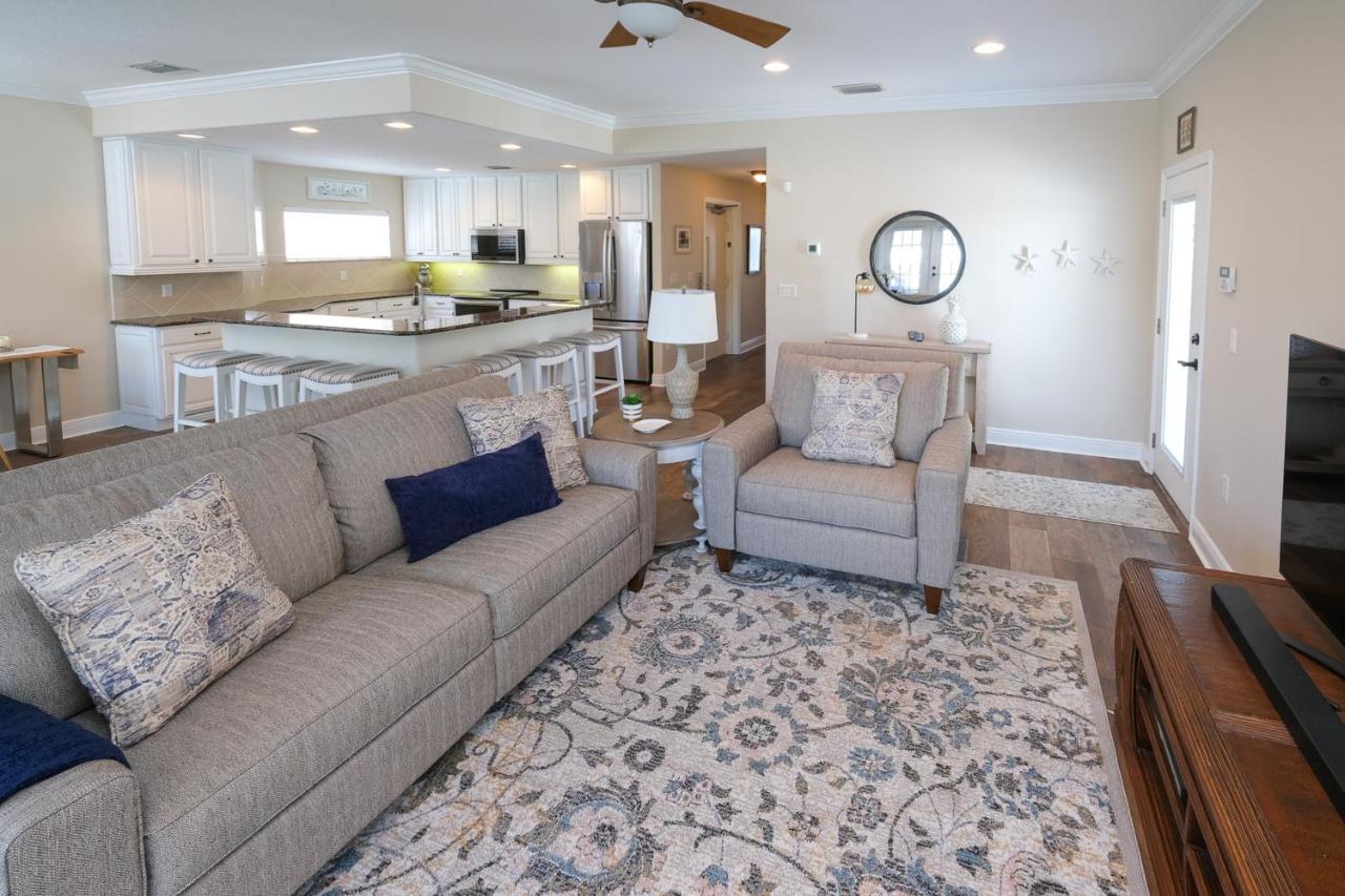 Hibiscus Hideaway Condo Walk To Historic Bridge St Bradenton Beach Luaran gambar