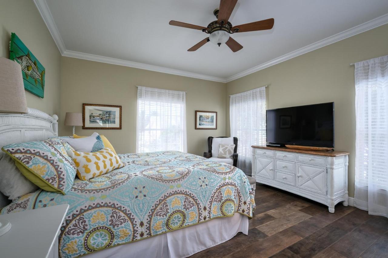 Hibiscus Hideaway Condo Walk To Historic Bridge St Bradenton Beach Luaran gambar