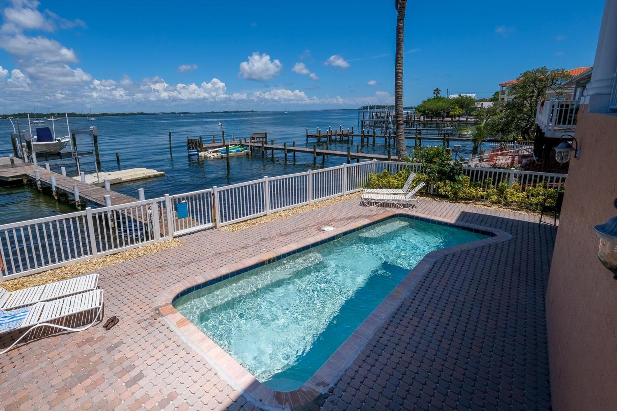 Hibiscus Hideaway Condo Walk To Historic Bridge St Bradenton Beach Luaran gambar